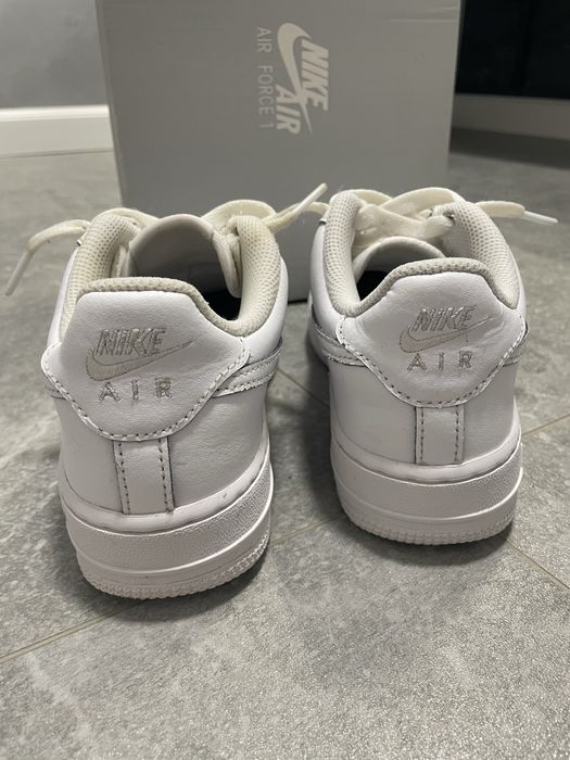 Nike AirForce 1 white adidasi NOI marimi 39/40/41/42