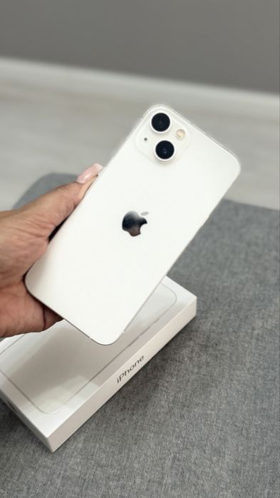Продам iphone 13