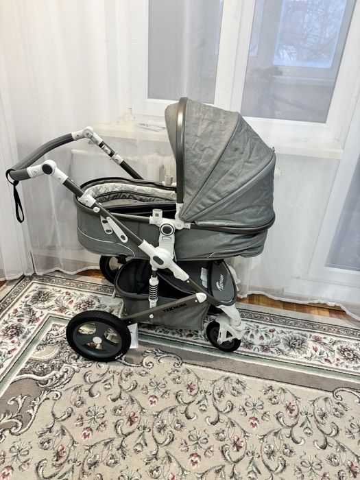 Срочно продам коляску