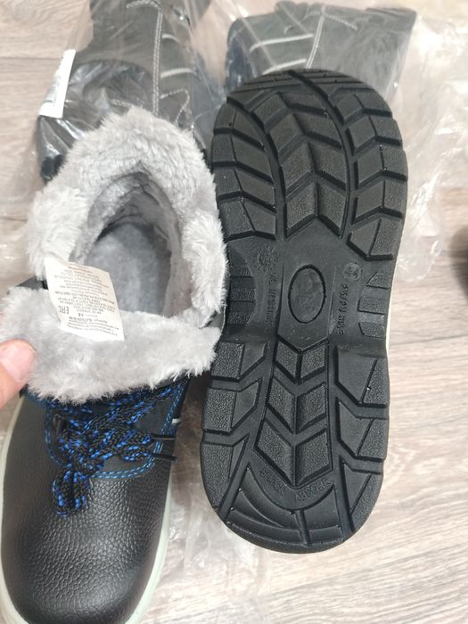 Продам спец обувь ботинка 10 тыс