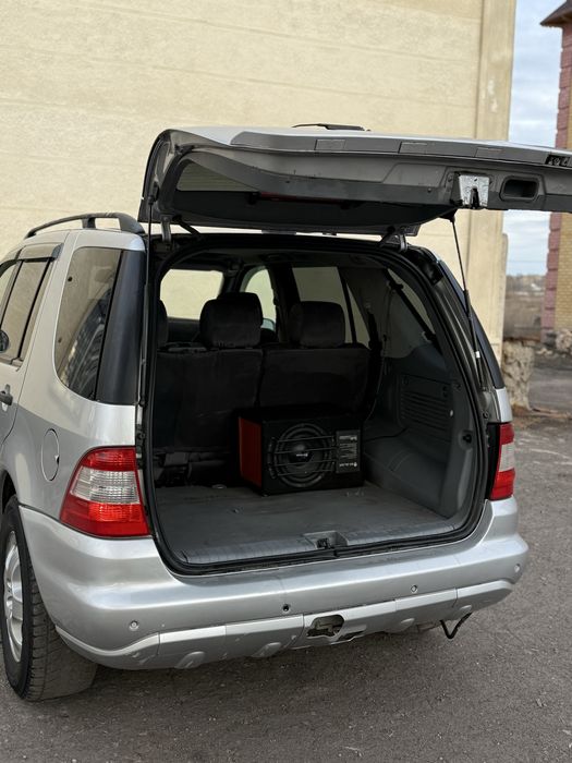 Мерседес мл 350 , 2002 года