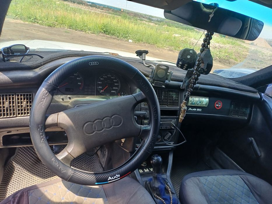 Продам Ауди 80.б3