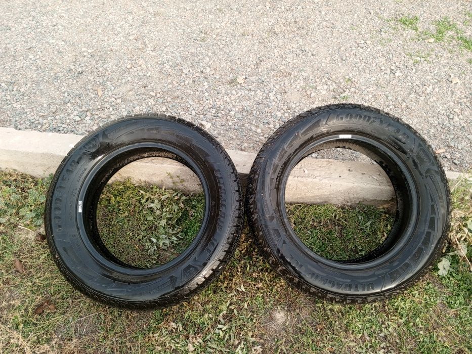 Шины б/у зимние продаеться