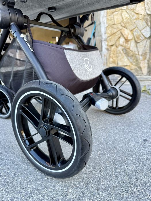 Бебешка количка Jane Kawai 3 в 1