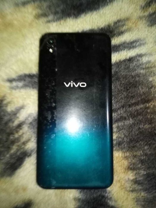 Продам телефон рабочий