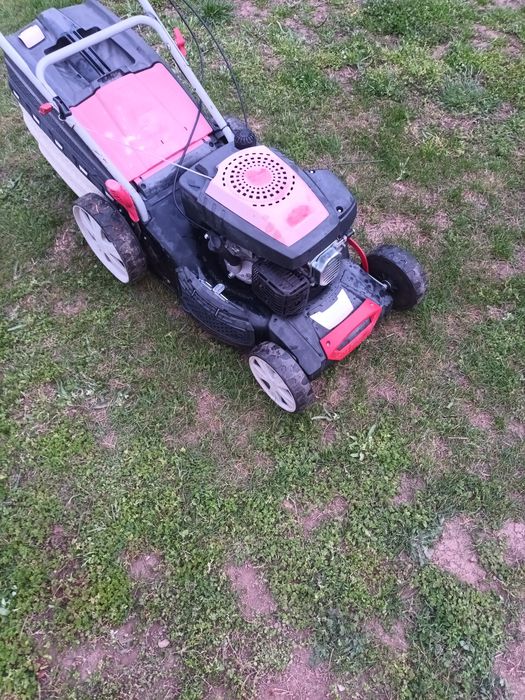 Самоходна косачка