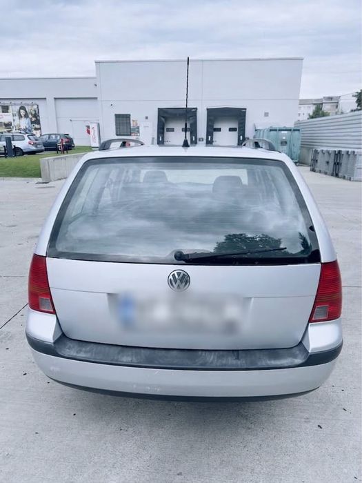 Vând Golf 4, 1.6 benzină