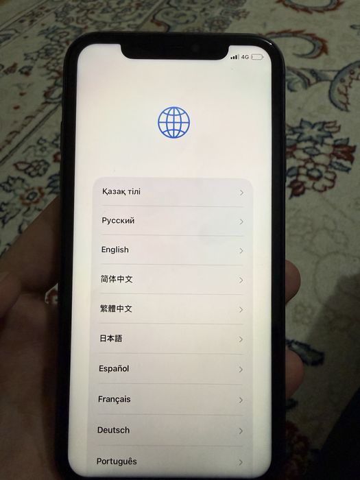 Продам айфон 11