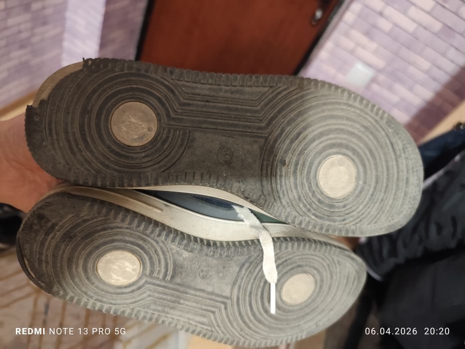 Отдам вещи на мальчика 11-12 лет