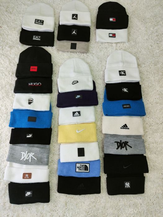 Căciulă Emporio Armani Căciulă Hugo Căciulă Tommy Căciulă Nike Jordan