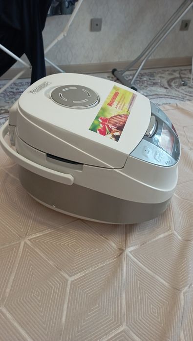 Продам мультиварку/ пароварку