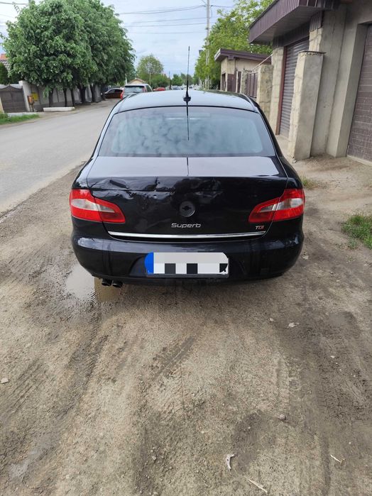 Skoda superb 2.