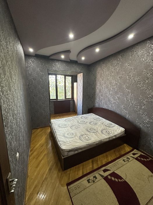 Продается 3ком квартира высокопотолочка в центре 72м2