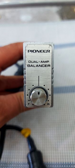 Pioneer dual-amp balancer cd-606