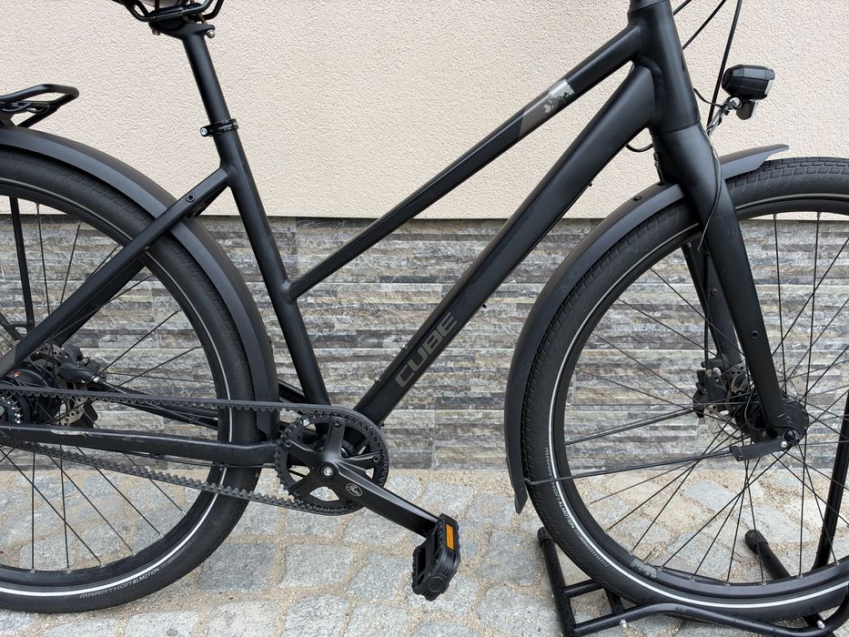 Алуминиев велосипед Cube Travel Pro размер: 28/50см