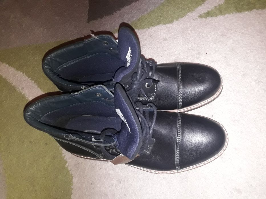 Ghete de piele marimea 42 fabricatie 2020 import Suedia