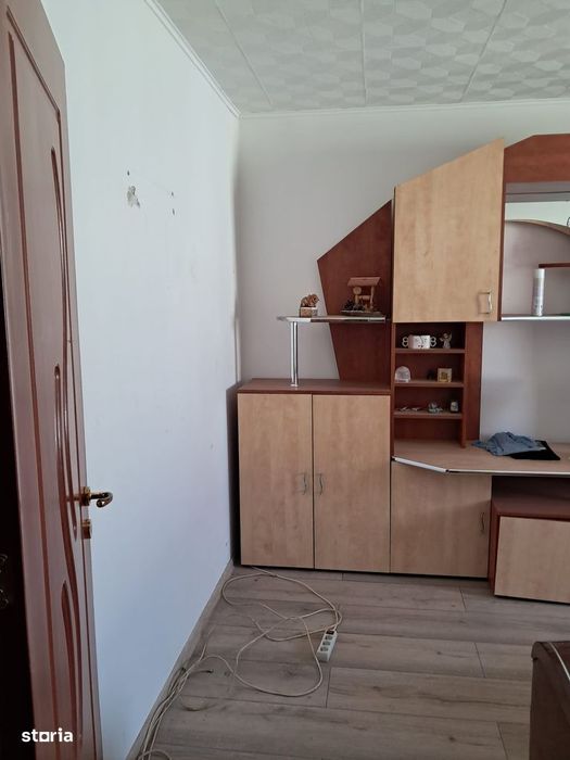 Feldioara - strada Brazilor, Apartament cu 2 camere decomandat - 52 mp