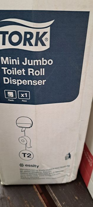 Dispenser rola prosop TORK mini jumbo(3 bucati)