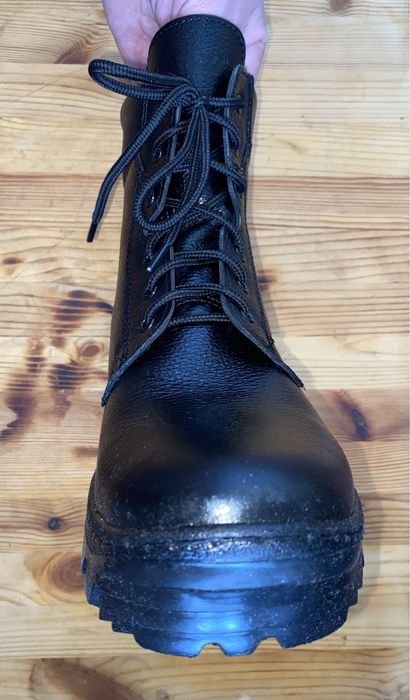 Продам берцы зимние