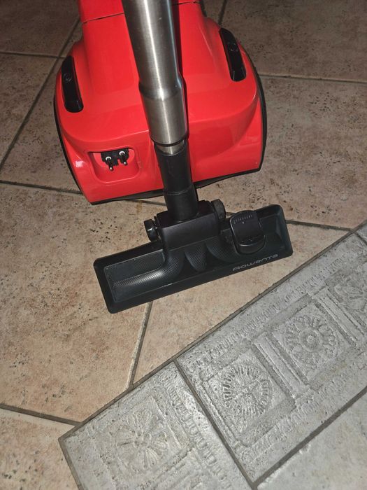 Прахосмукачка Rowenta compact power cyclonic