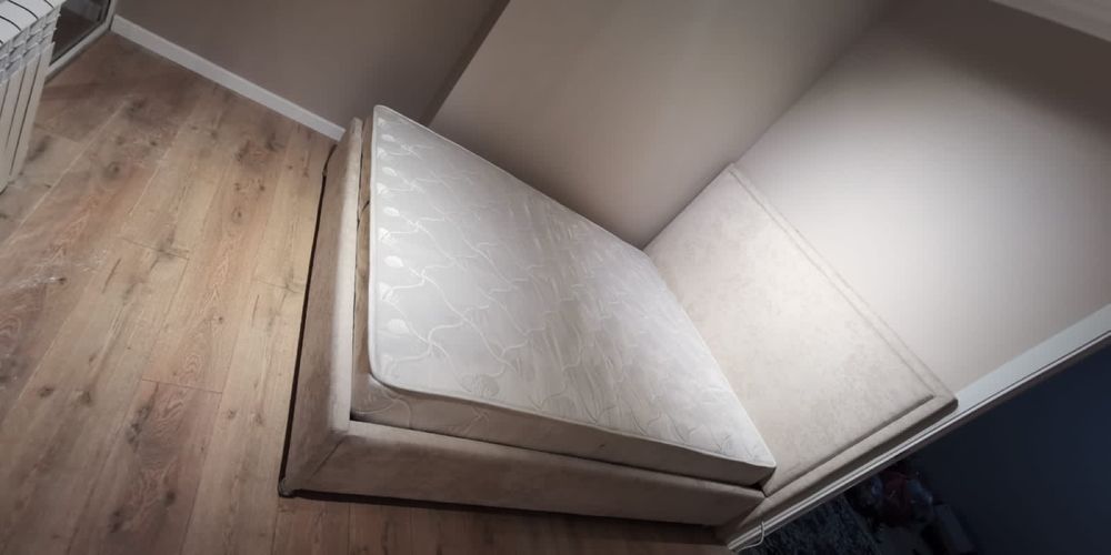 Кровать спальный