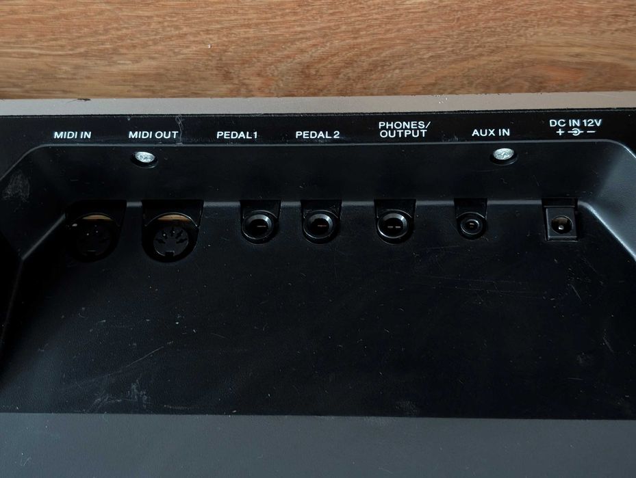 Tobe Yamaha DD65 - Digital Drums , 450 LEi (8-pad digital drum system)