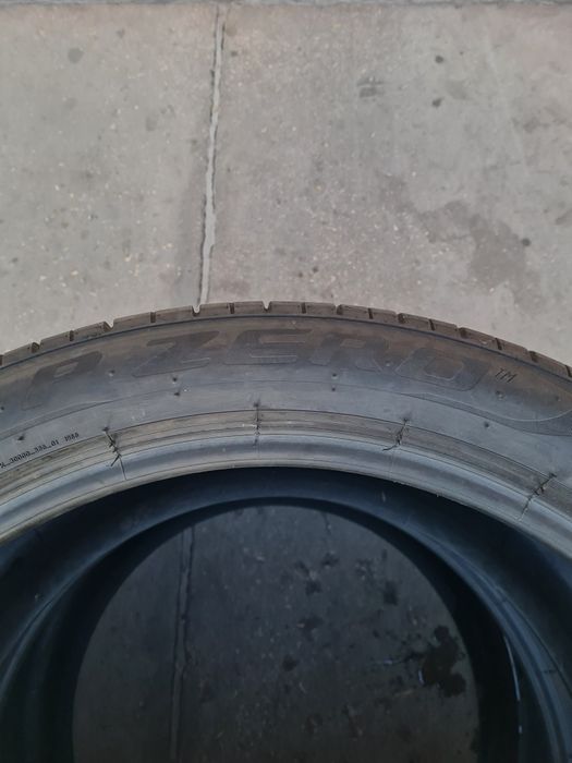 Летни гуми 2 броя PIRELLI PZero 325 35 R22 дот1722