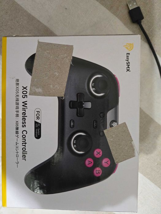 ЧИСТО НОВ Геймърски Контролер EasySMX X05  PC, Nintendo Switch,