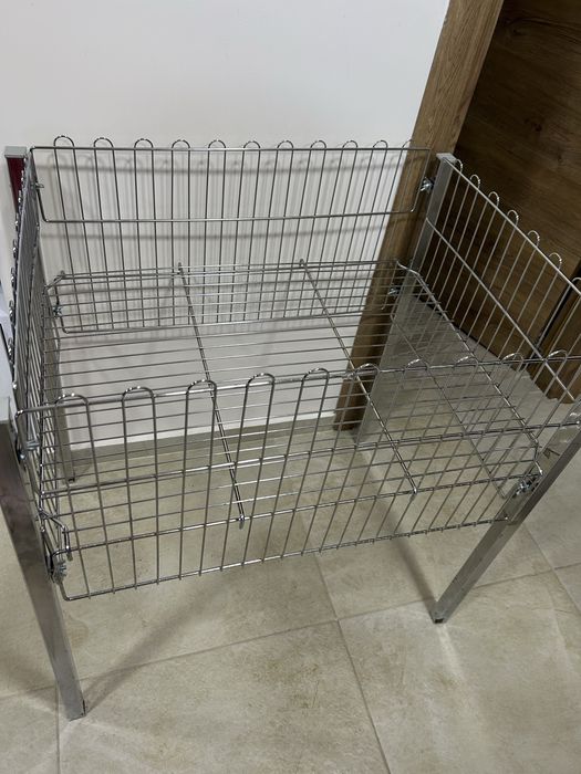 Метален промо кош за магазин