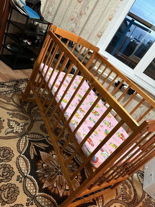 Продам детскую кровать