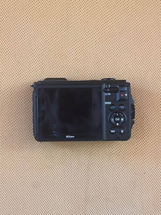 Nikon COOLPIX W300 – 16 MP | 4K | Waterproof 30m | Camuflaj