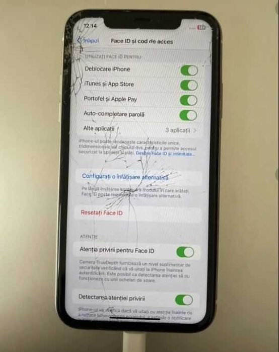 iPhone 11 64GB alb, Face ID funcțional, baterie 90%, ecran crăpat