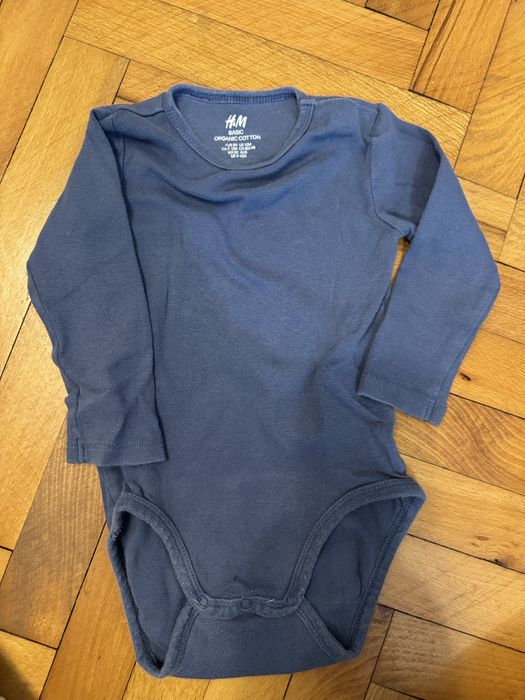 Подарявам детски и бебешки дрехи