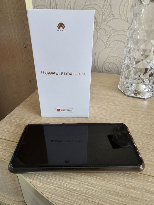 Huawei P Smart 2021 + смарт часы Huawei