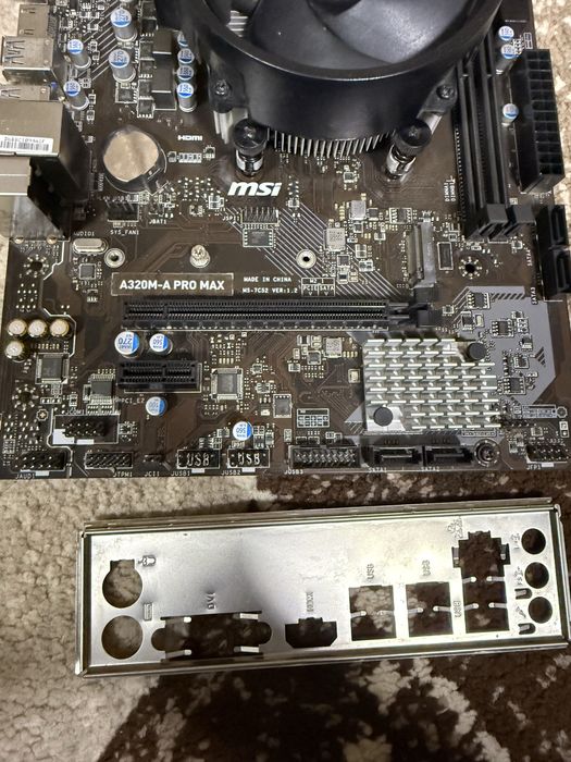 Kit placa baza A320M-A PRO + Ryzen 5 5600