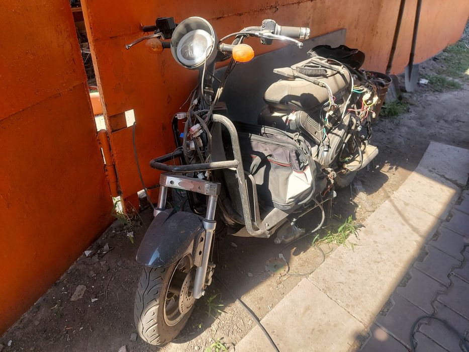 Скутер Kobra 2500 kwtt