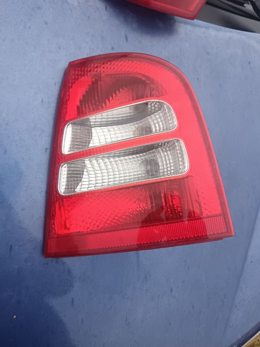 Stop spate /Stânga/ dreapta Skoda Octavia 1