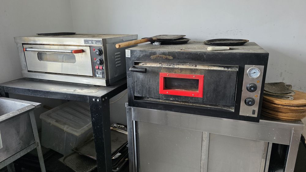 Витрина холодильник и  многие