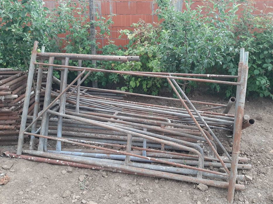 Vand schela metalica