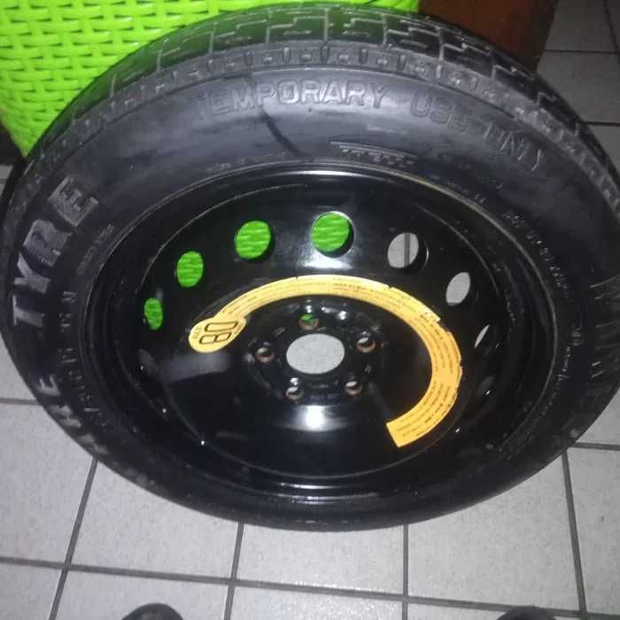 Резервна гума   bmw  15 cola  патерицa