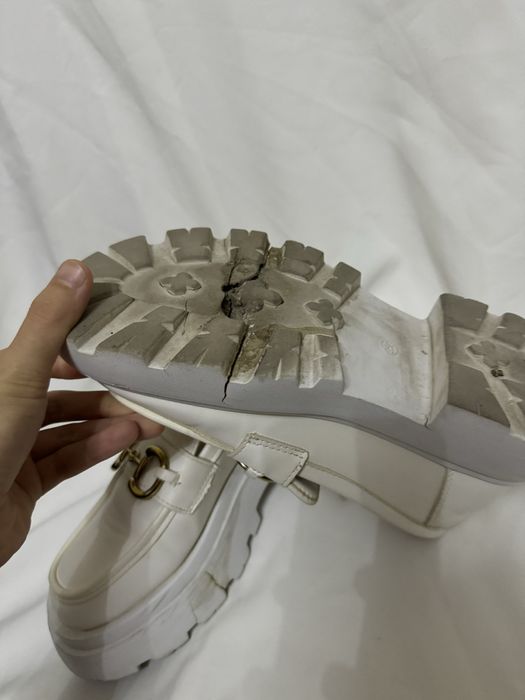 Лоферы отдам бесплатно