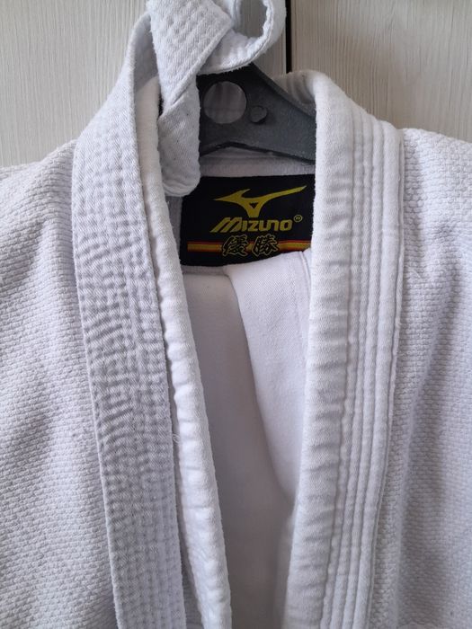 Продам   кимоно.