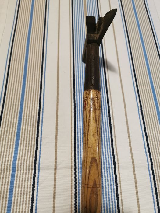 Ciocan vechi german forjat – OTTO DIEDRICH – 700 g – colecție