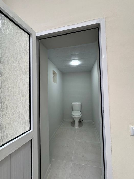 Уй Сотилади Янгийўл Тинчликда!!! Нақд ва насия савдога ҳам келишамиз