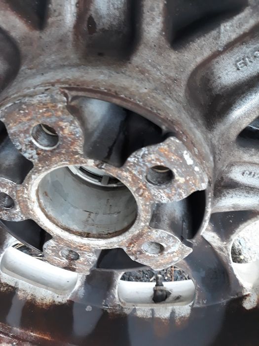 Jante 16 8 holes specificatii de w124 e500 r129 w140 w201 190e w210
