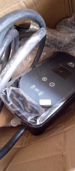 Установка зарядное станции для электрокаров.