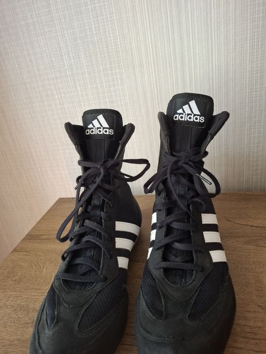 Adidas боксови обувки 42 номер.