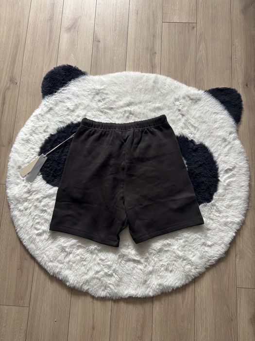 Къси панталони Essentials SS22 1977