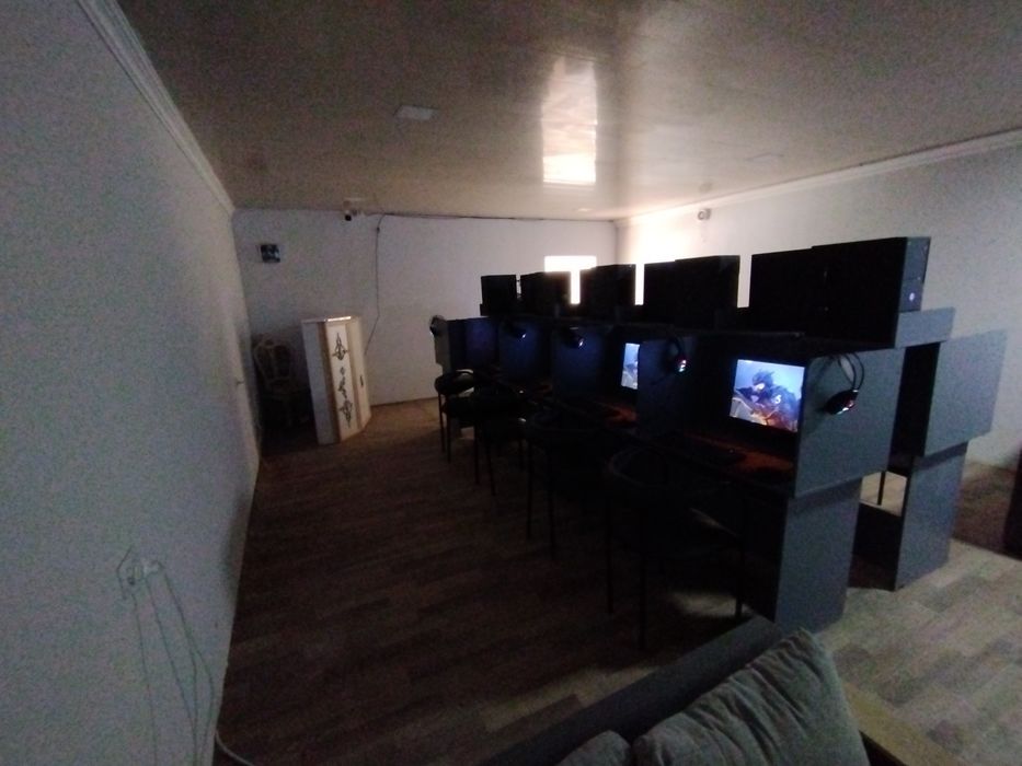 Kampiyutor xona sotiladi