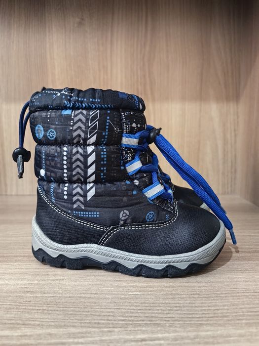 Продаются детские зимние сапожки